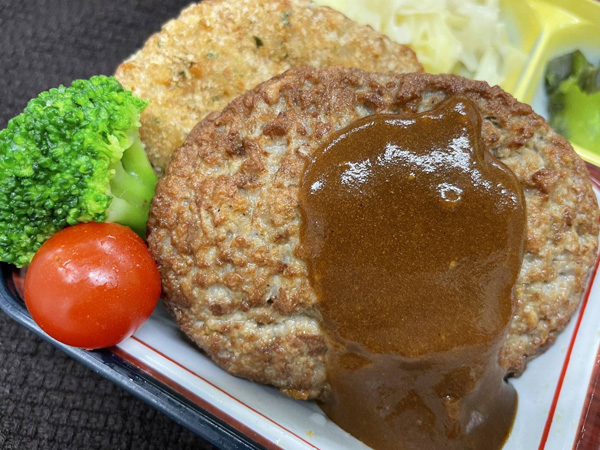 ハンバーグデミグラスソース