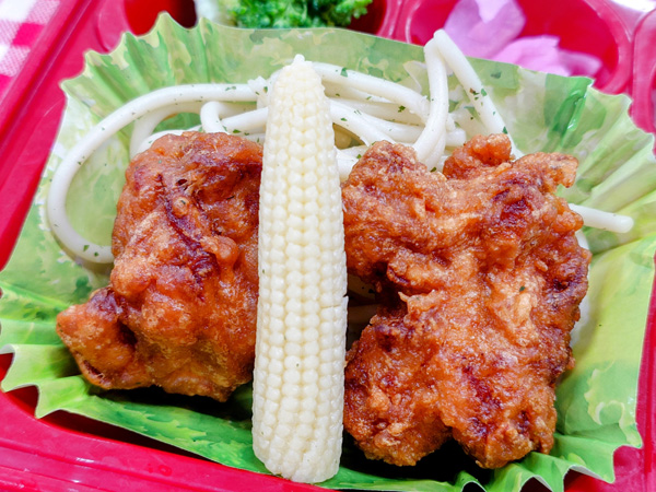 自慢の鶏唐揚げ