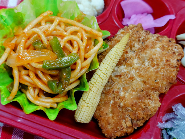 デリ仕立てのごちそうチキン