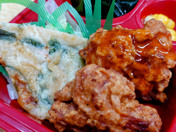 自慢の鶏唐揚げ(中津風・レモンたれ)